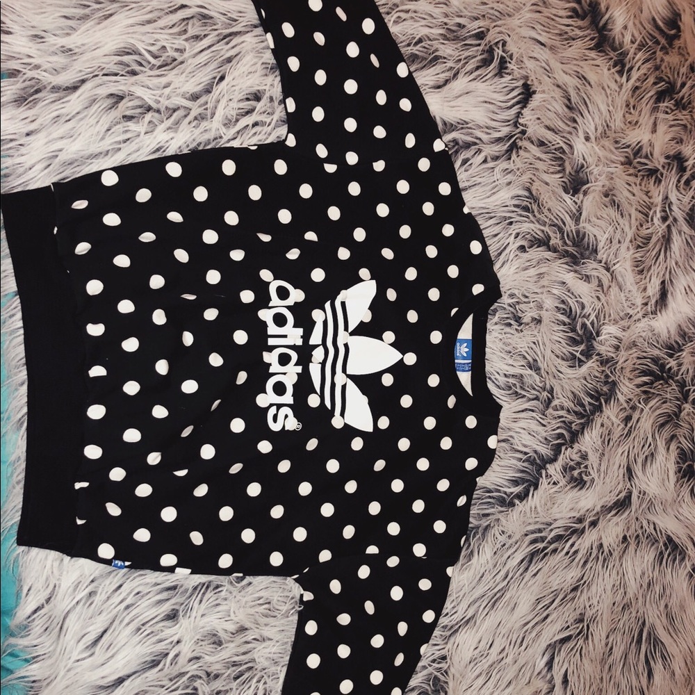#ADIDAS  #sweater #crewneck #fall #polkadots